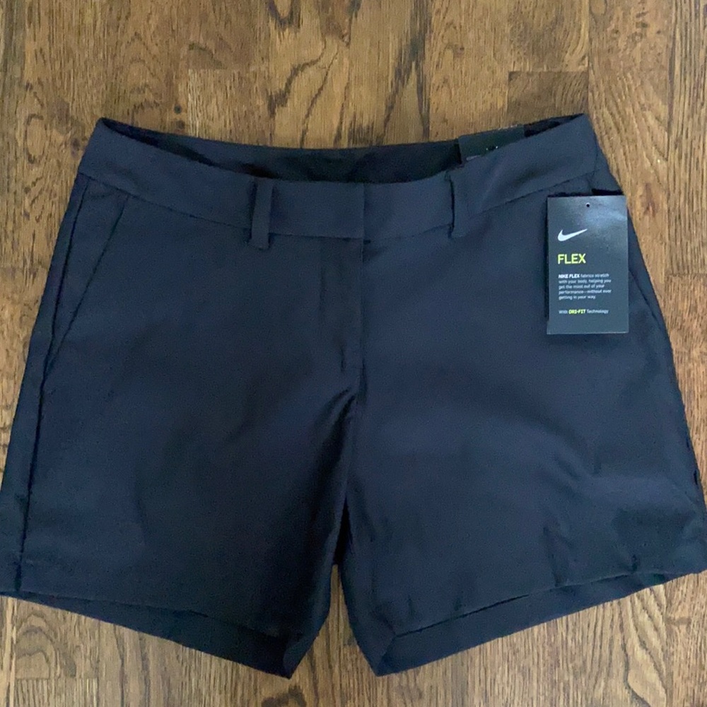 NIKE GOLF SHORTS